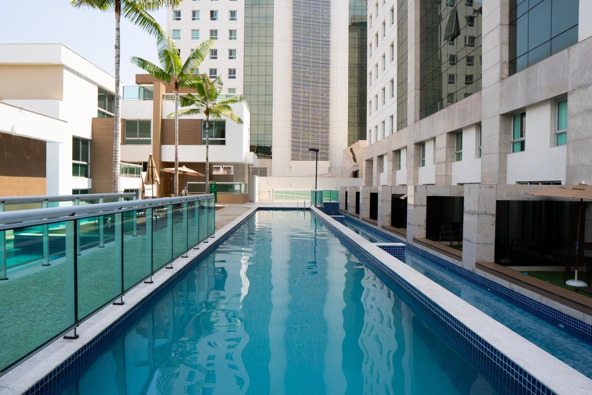 Jade Hotel Brasília Candangolandia Exterior foto The pool at the complex